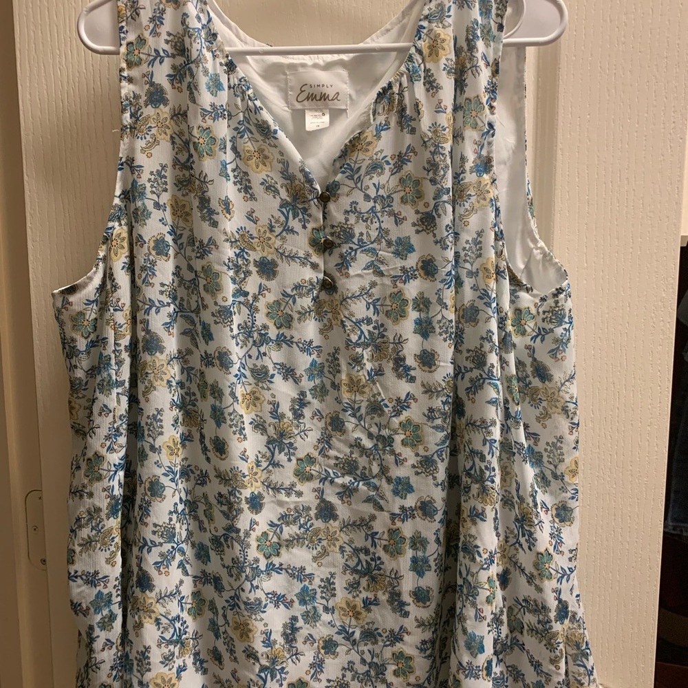 Simply Emma Sleeveless Shirt